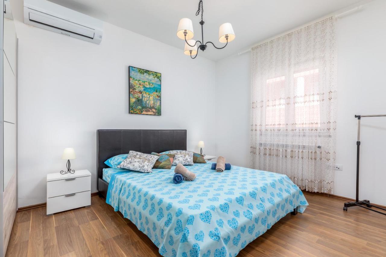Apartment Vera Pula