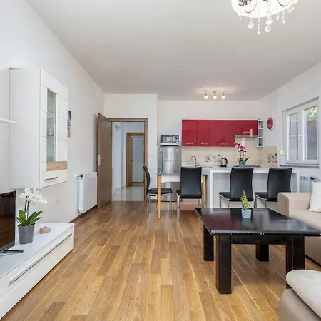 Apartman Vera Pula Exterior photo