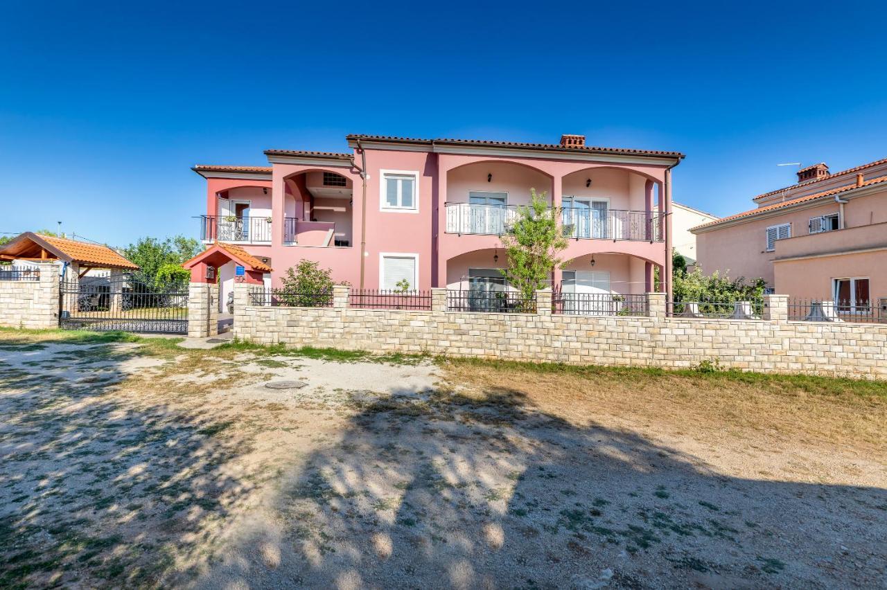 Vera Apartament *